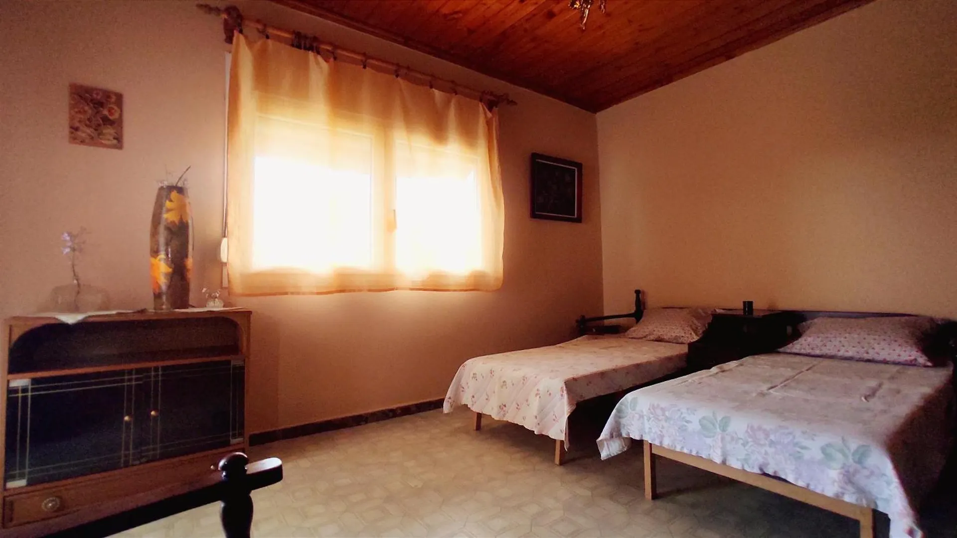 Polis Houses Nea Iraklia Holiday home