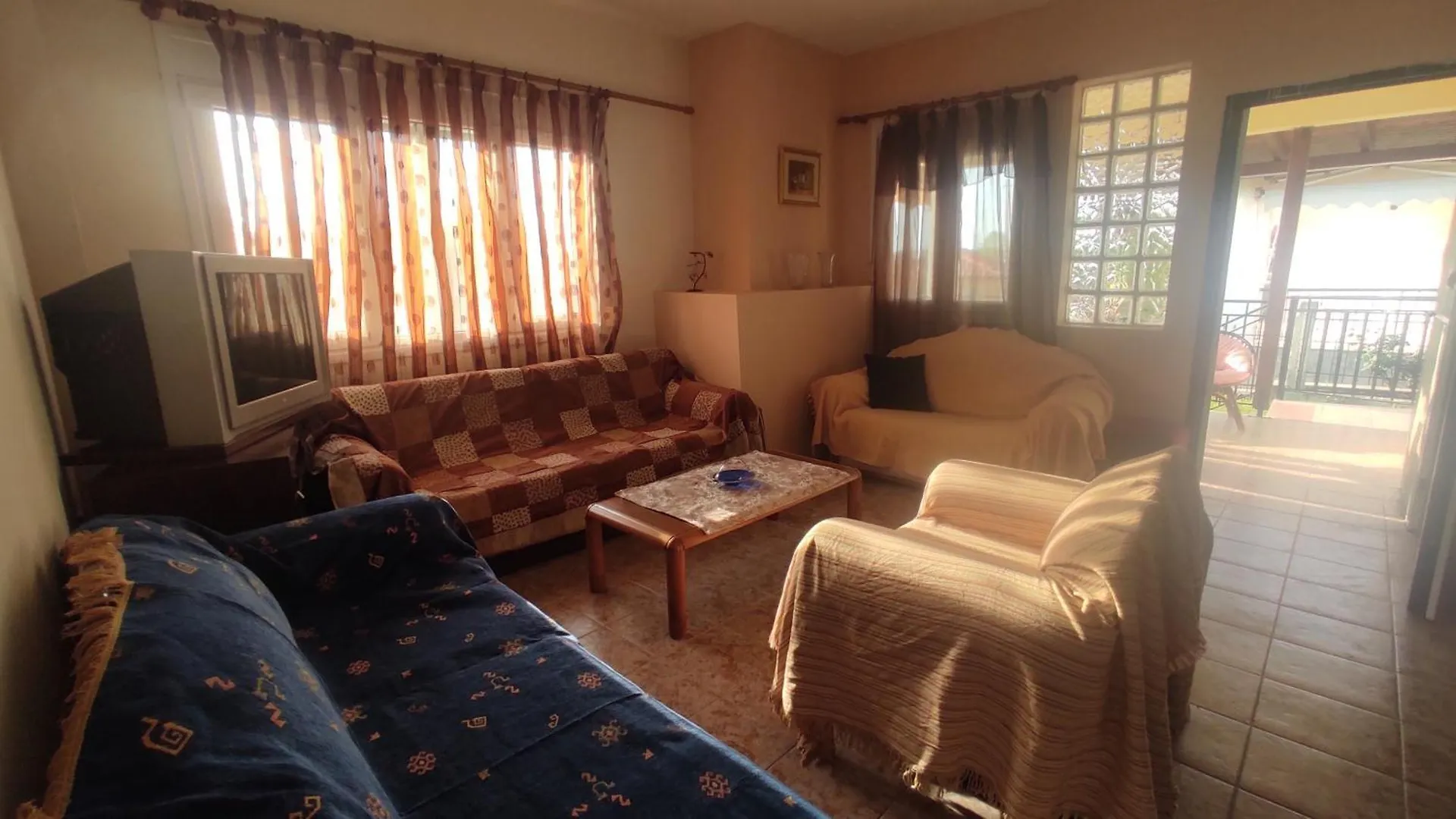 Polis Houses Nea Iraklia 0*,  Greece