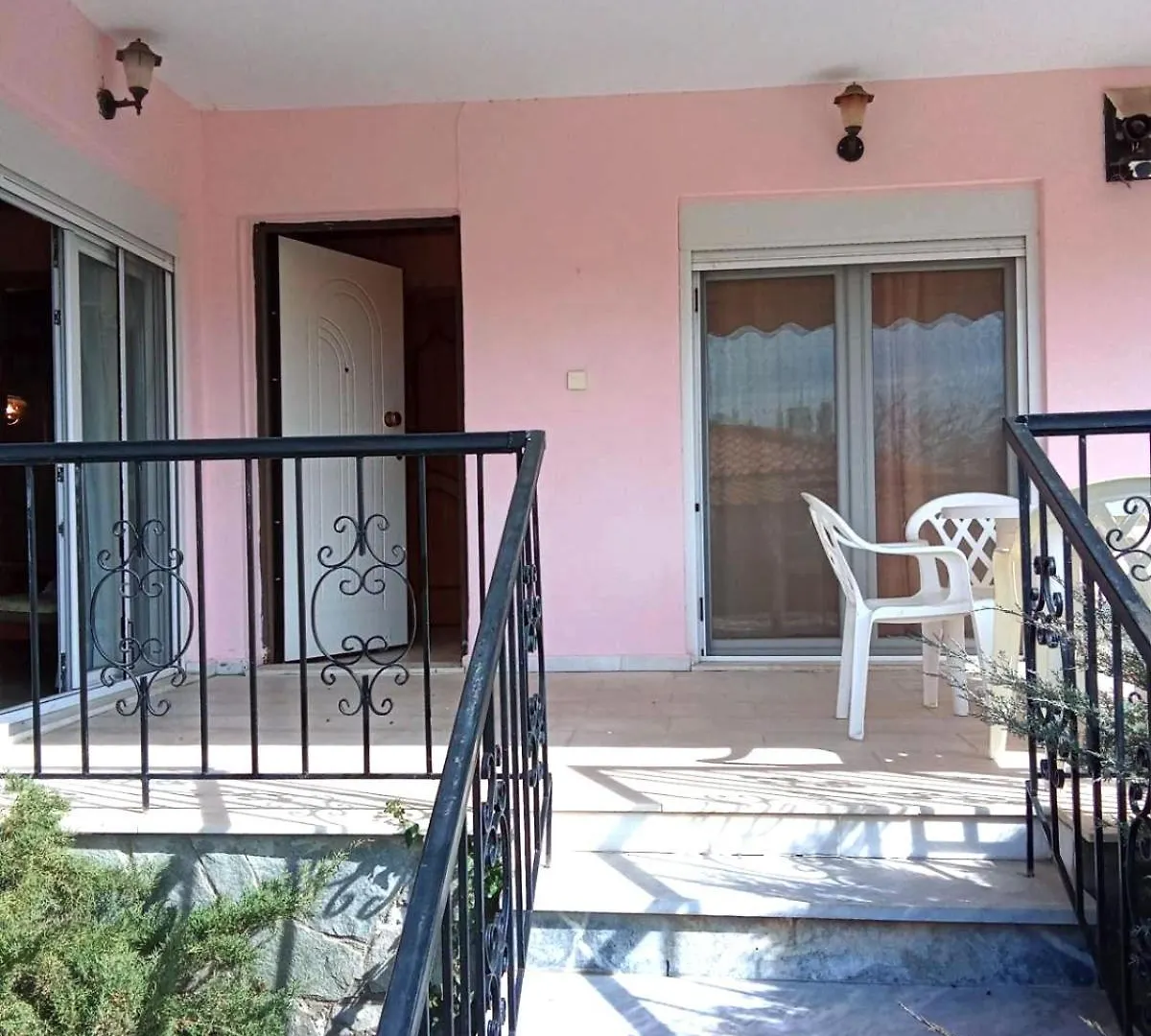 Polis Houses Nea Iraklia Holiday home