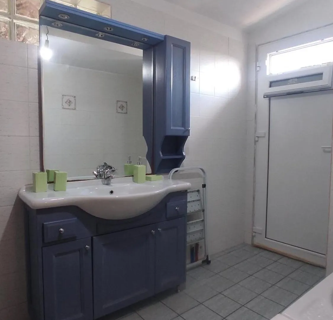 Polis Houses Nea Iraklia